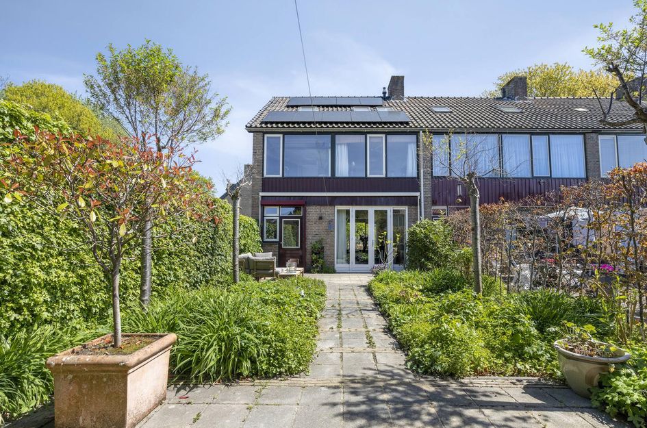 Pieter de Hooghstraat 19