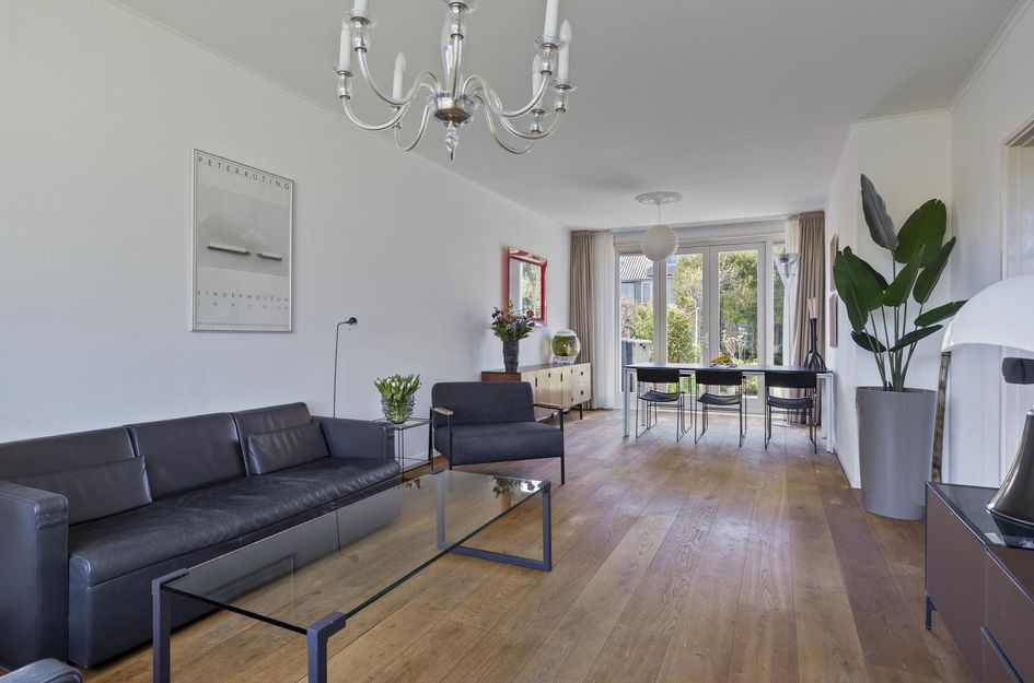 Pieter de Hooghstraat 19