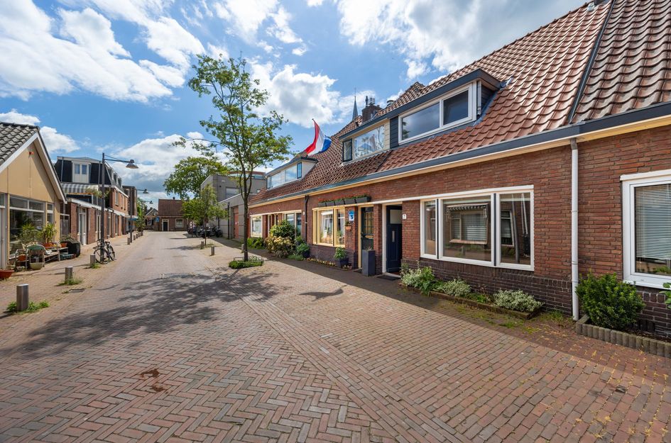 Erasmusstraat 7