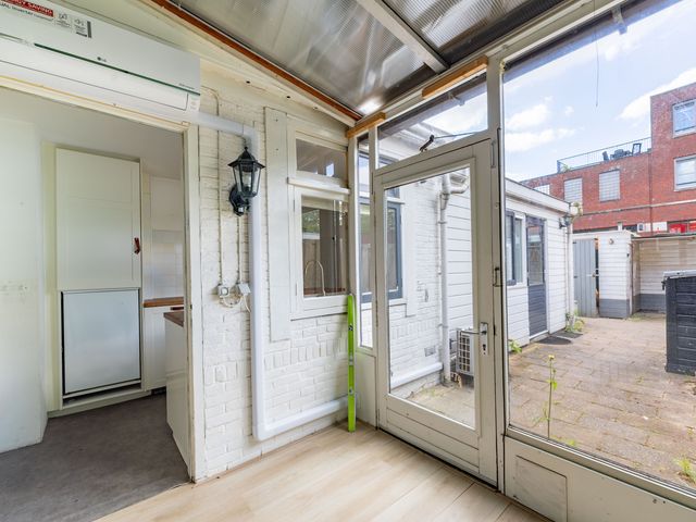 Erasmusstraat 7, Voorschoten