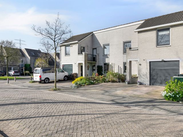 Erasmuslaan 19, Oegstgeest