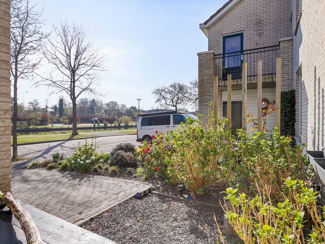 Erasmuslaan 19, Oegstgeest