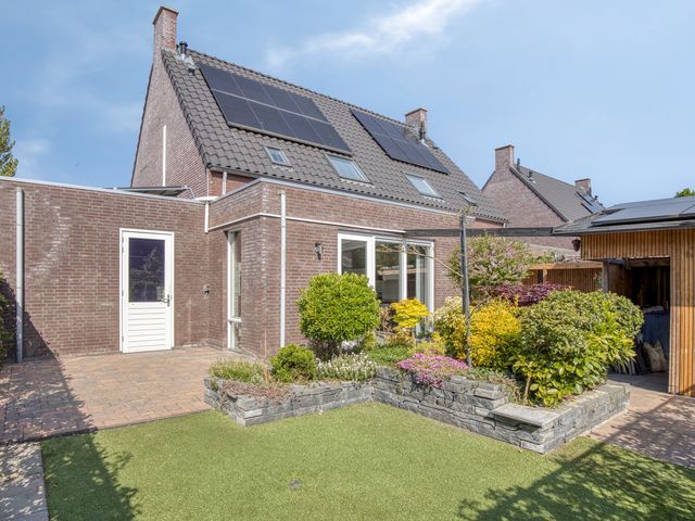 Silvanusstraat 7, Kesteren