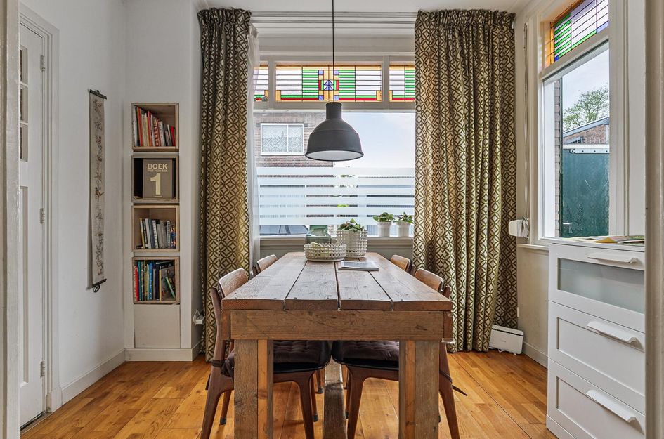 Buys Ballotstraat 2