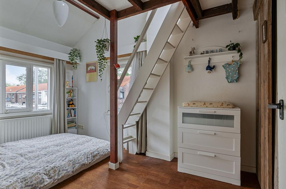 Buys Ballotstraat 2