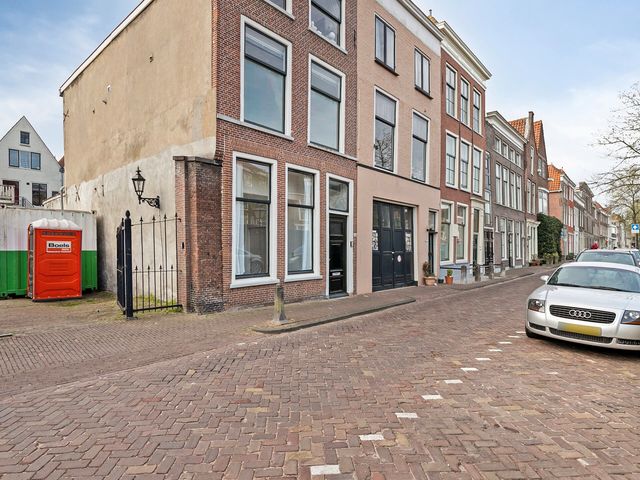 Utrechtse Veer 22, Leiden