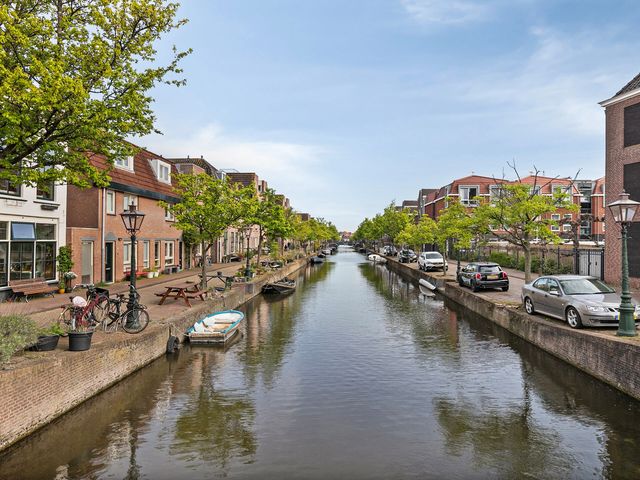 Utrechtse Veer 22, Leiden