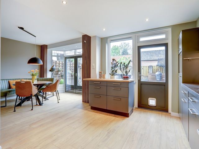Van Gerwenstraat 16, Hapert