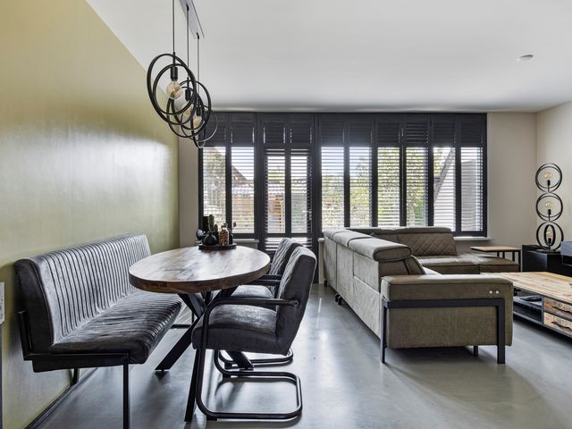 Doorzwin 2308, Julianadorp