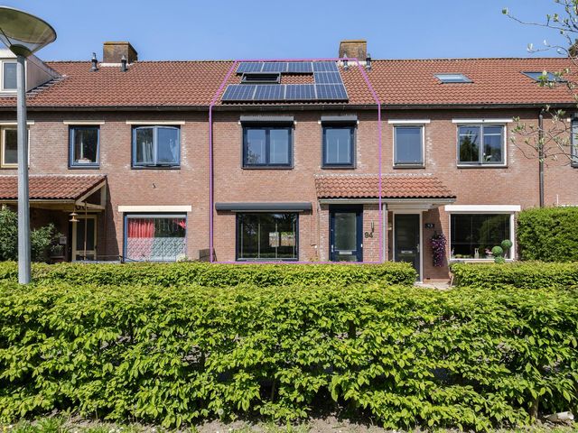 Hoefblad 94, Zwaag