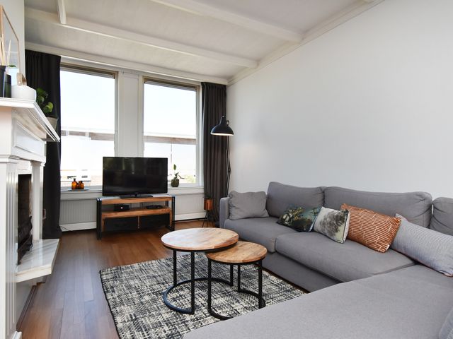 Hazelaarstraat 10, 's-Gravenhage