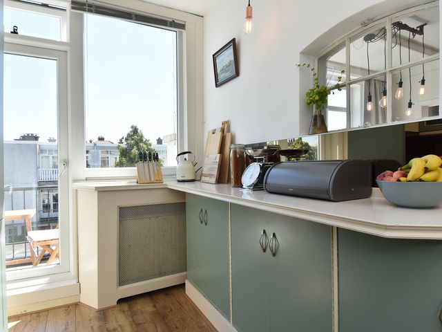 Hazelaarstraat 10, 's-Gravenhage