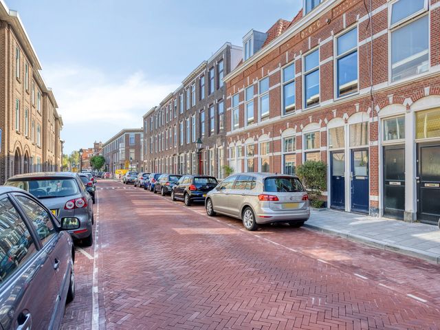 Neptunusstraat 11, Den Haag