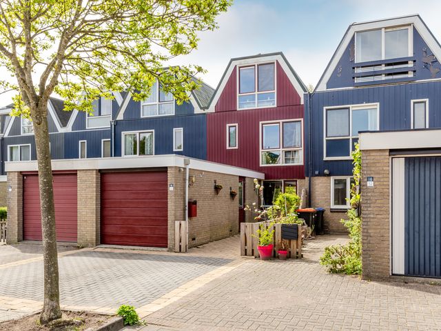 Archipel 16 14, Lelystad