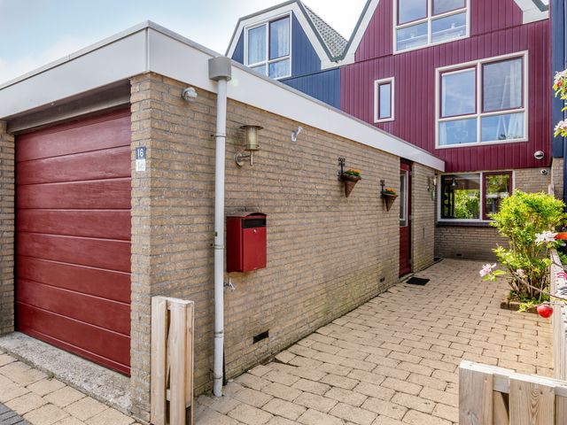 Archipel 16 14, Lelystad