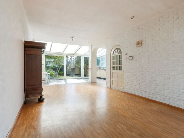 Van Eedenstraat 1, Dordrecht