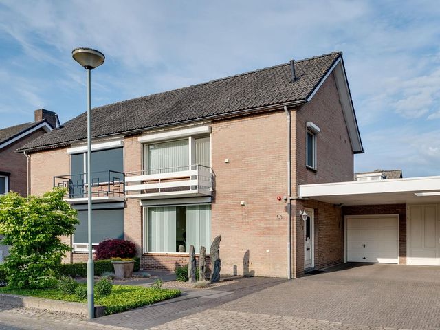 Eikenstraat 13, Nederweert