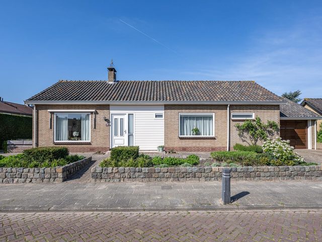 Marietjespad 26, Middelharnis