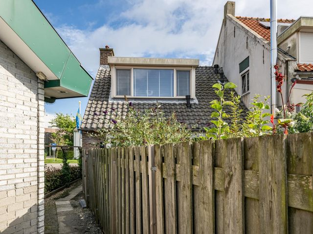 Stationsweg 7, Dirksland