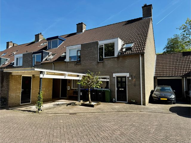 Trompethof 8, Nieuwegein