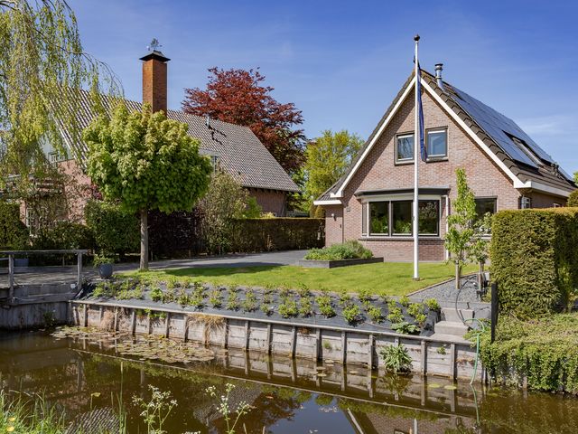 Koewijzend 43A, Zwaag