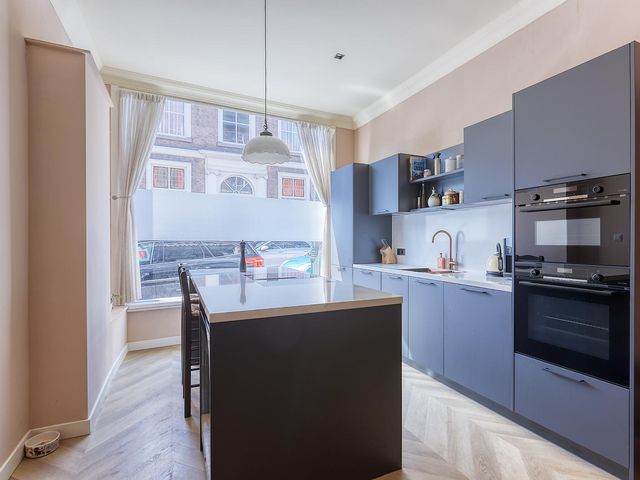 Assendelftstraat 34, 'S-Gravenhage