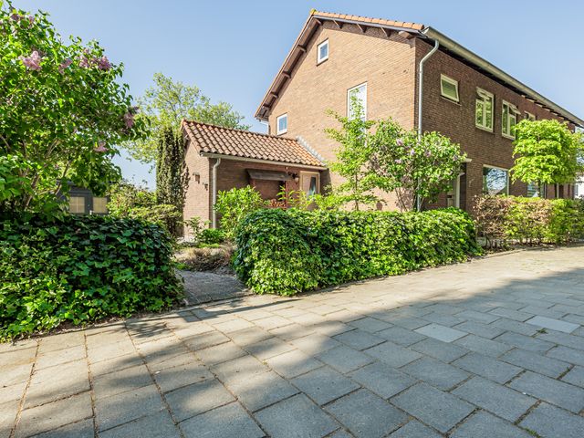 Schenkeltje 19, 'S-Gravendeel