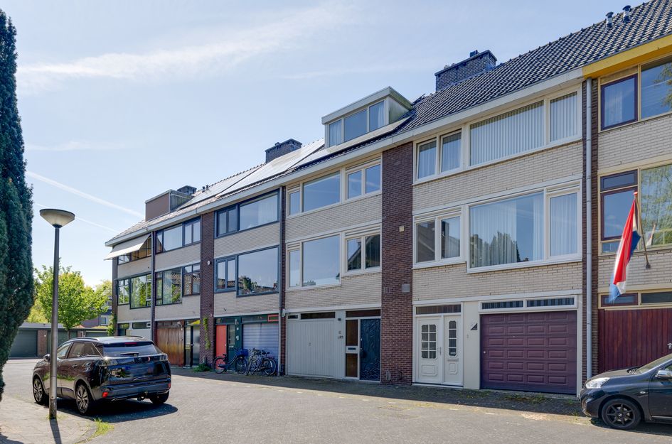 Gustave Stresemannstraat 29