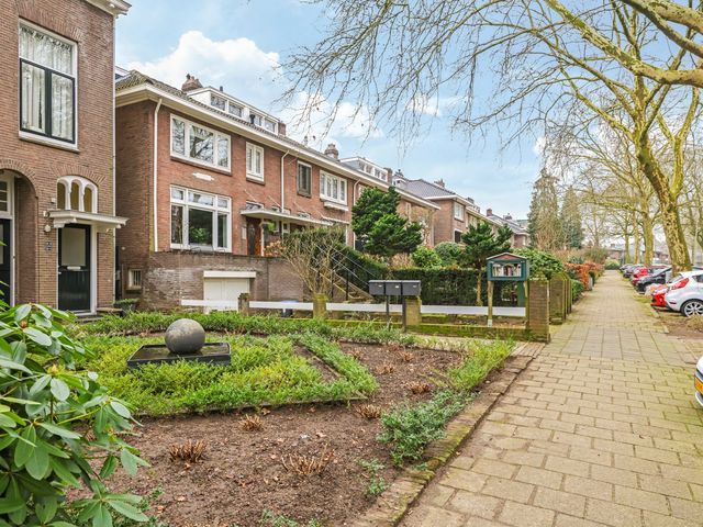 Prümelaan 13, Arnhem