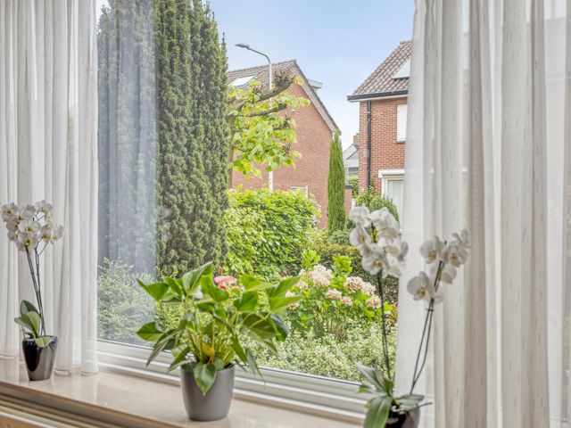 Carry Van Bruggenstraat 12, Zwolle