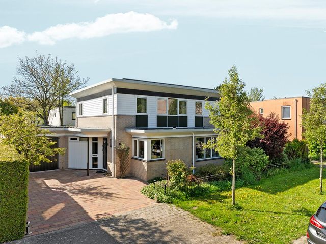 Rougestraat 16, Almere