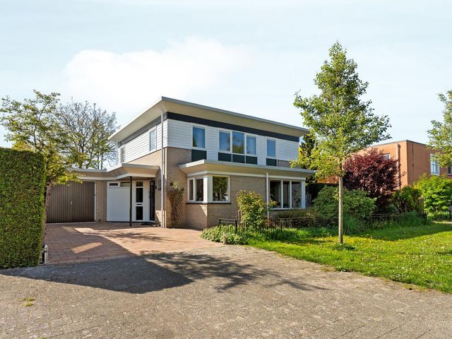 Rougestraat 16, Almere
