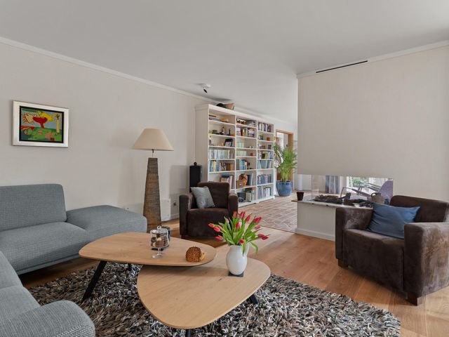 Rougestraat 16, Almere
