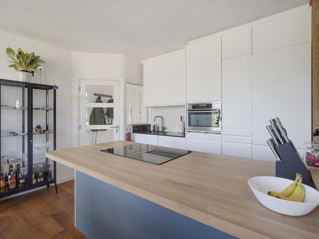 Spinozalaan 283, Voorburg