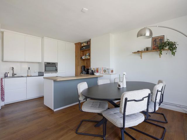 Spinozalaan 283, Voorburg