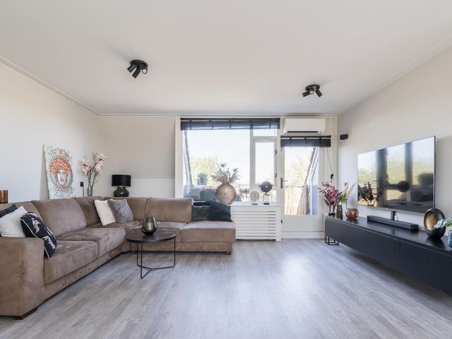 Burgemeester Scholtensstraat 33, Beverwijk