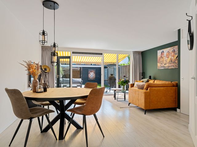Groene Steen 2, Hoorn