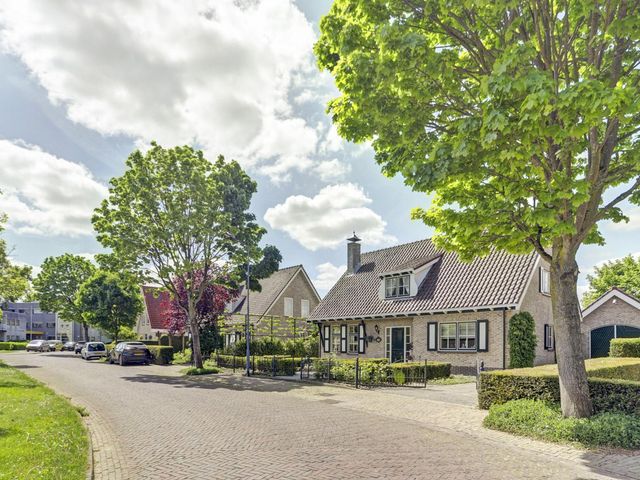 Magnoliastraat 129, 'S-Gravenpolder