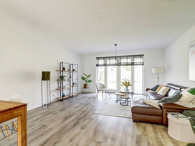 De Vriendschap 42, Zeewolde