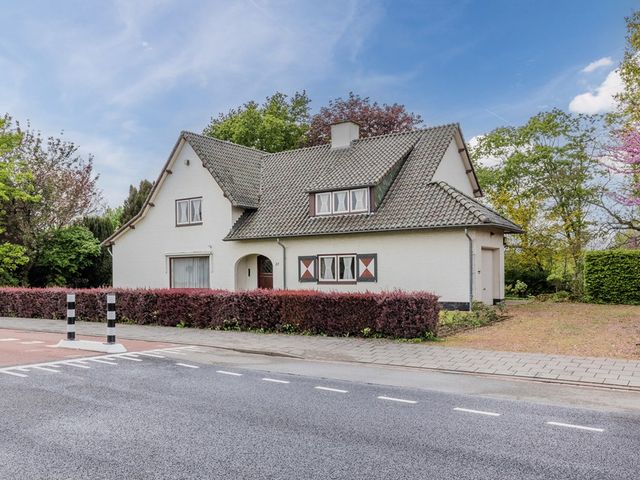 Maasbrachterweg 27, Echt