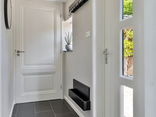 Achtereindstraat 38, Graauw