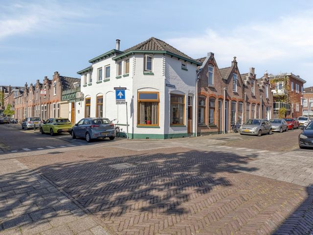 Lombokstraat 7, Dordrecht