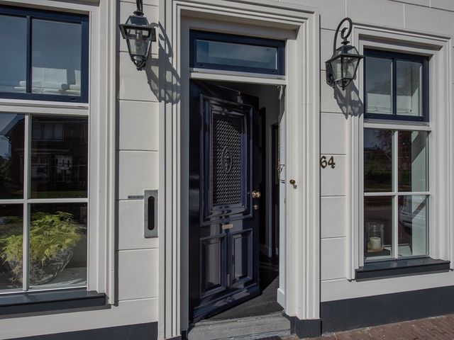 's-Herenstraat 64, Maasland