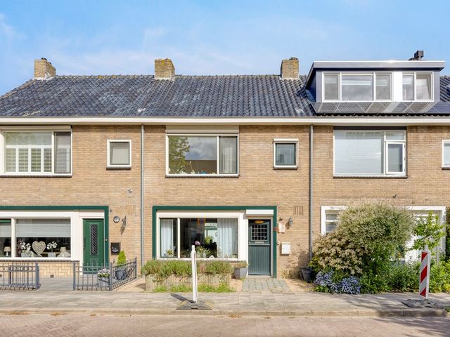 Charlotte de Bourbonstraat 3, Leiderdorp