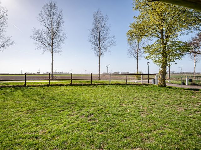 Zuidermiddenweg 17 1, Tollebeek