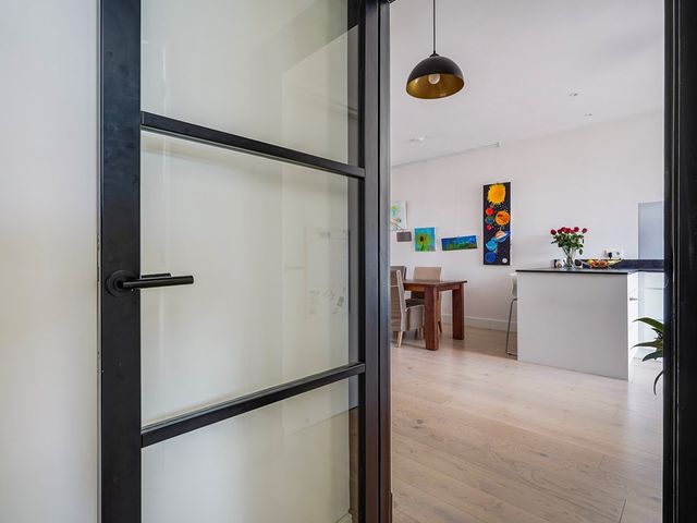Perenstraat 164, Den Haag