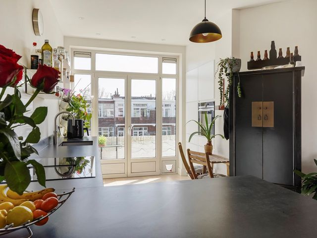 Perenstraat 164, Den Haag