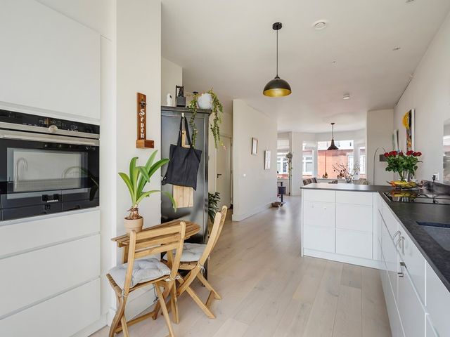Perenstraat 164, Den Haag