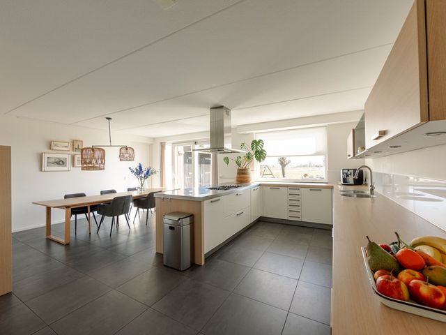 It Ferset 31, Makkum