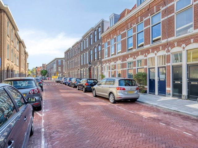 Neptunusstraat 11, Den Haag